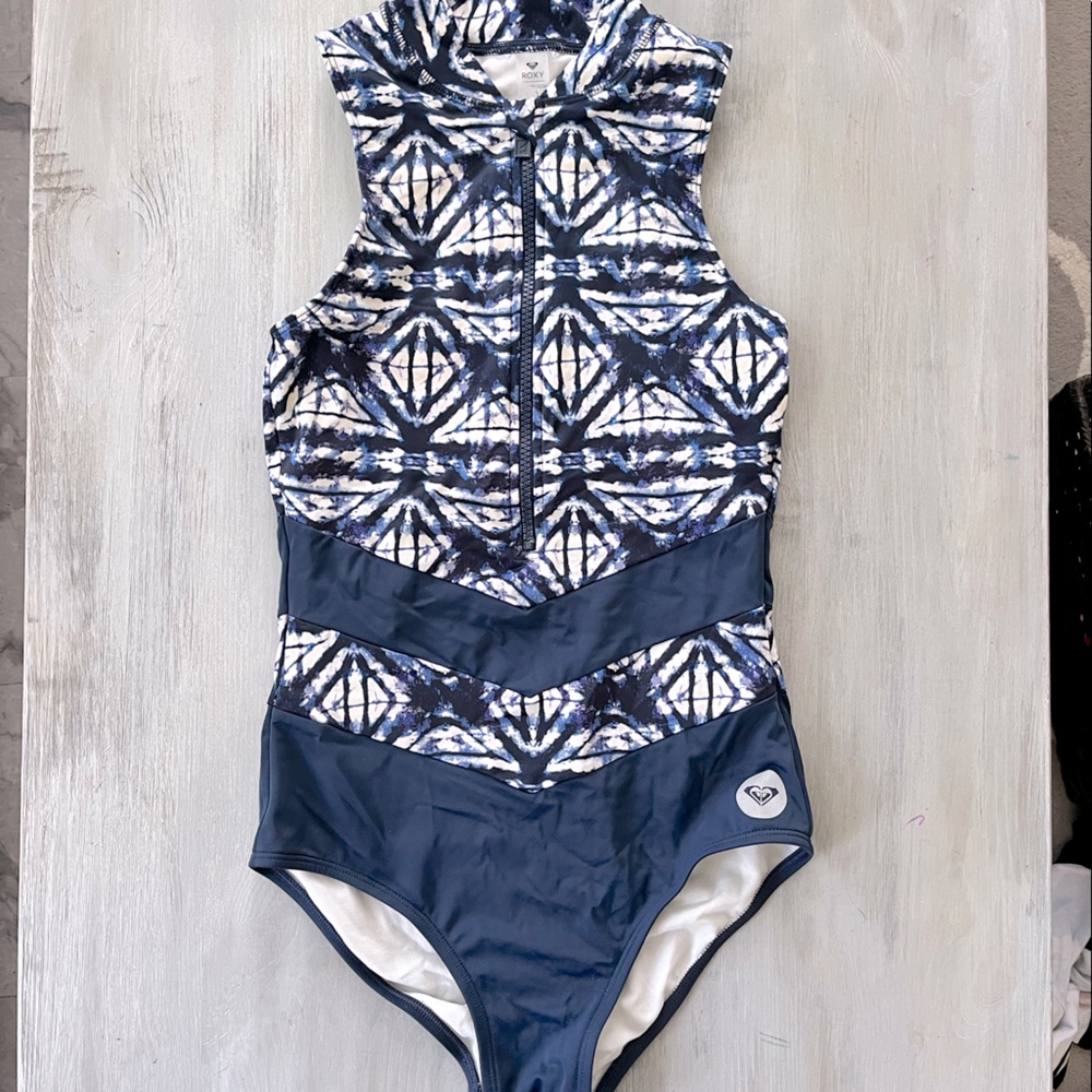 Roxy One Piece Bikini Size XS